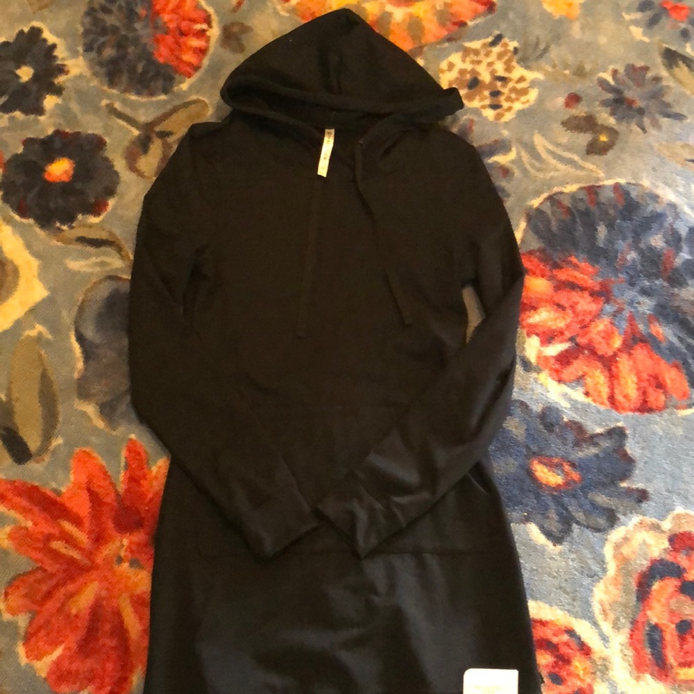 Fabletics Yukon dress